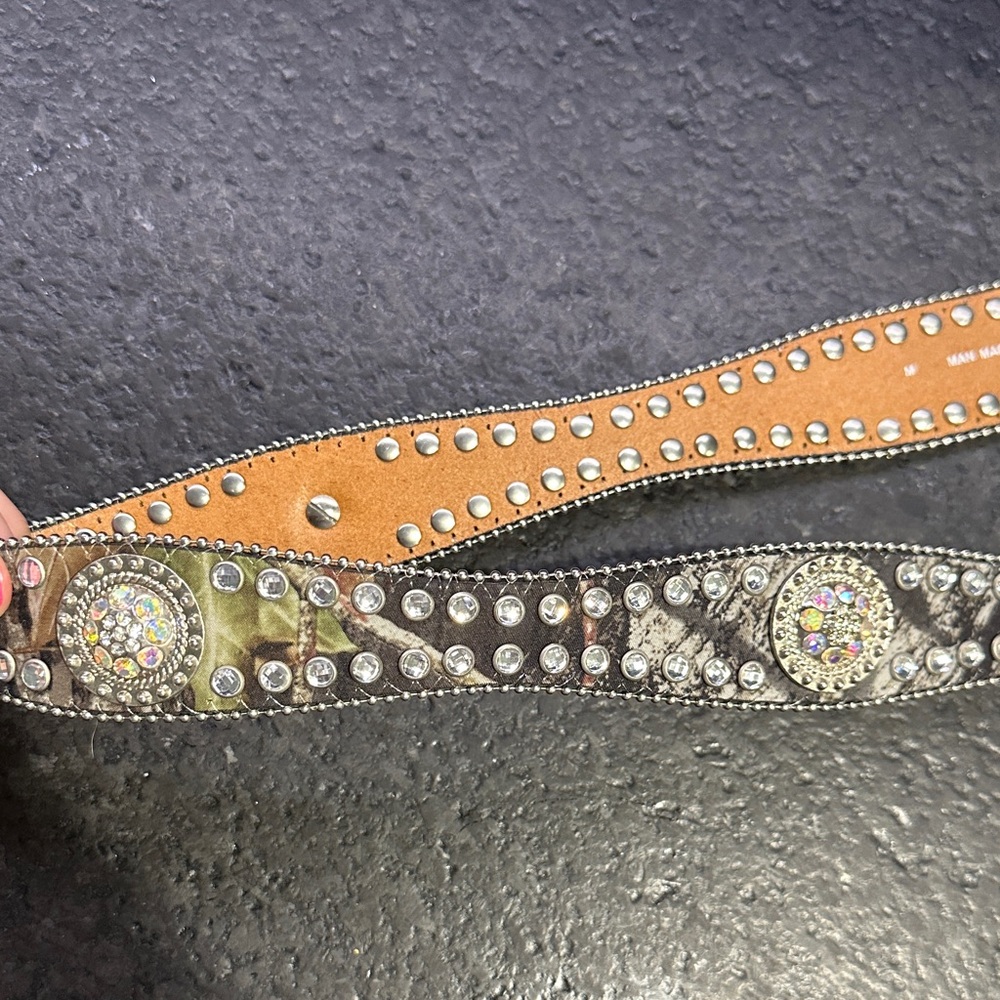 Blazin Roxx Mossy Oak Breakup Camo Belt Studded Rhinestones - Picture 7 of 9